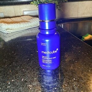 Medicube One Day Exosome Shot 2000